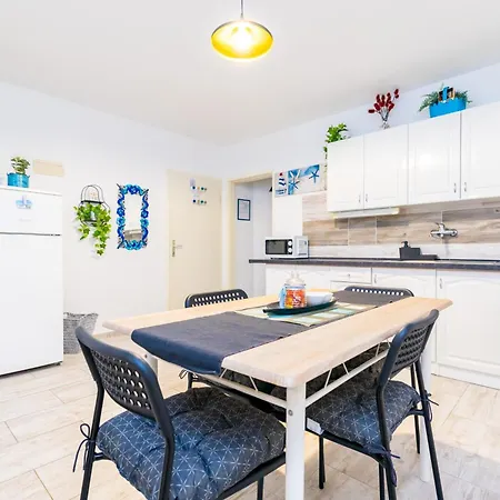 Apartment Rose 1 Baska (Krk)