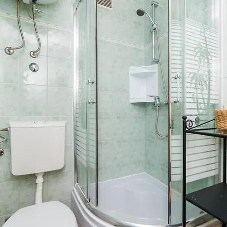 Rose 1 Apartment Baska (Krk)