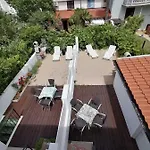 Rose 1 Apartman
