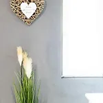 Rose 1 * Baška