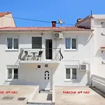 Rose 1 Apartman Baška